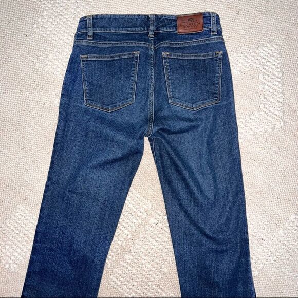 RALPH Lauren Modern Straight Curvy in a size 4 medium wash- never worn- - Picture 13 of 16